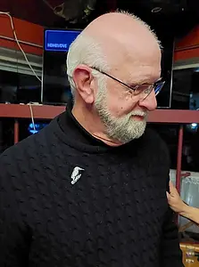 15. Peter speldje